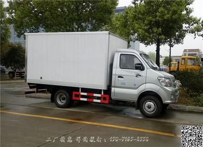 東營冷凍車改裝廠 專業冷藏車改裝服務，聯系電話15071658550